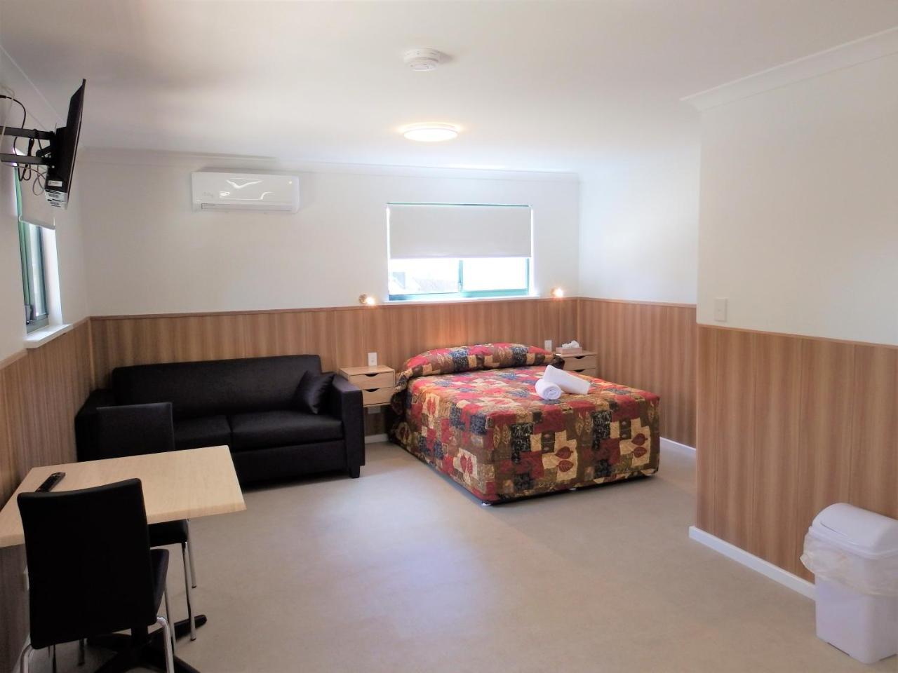 Australind Tourist Park Hotel Exterior photo
